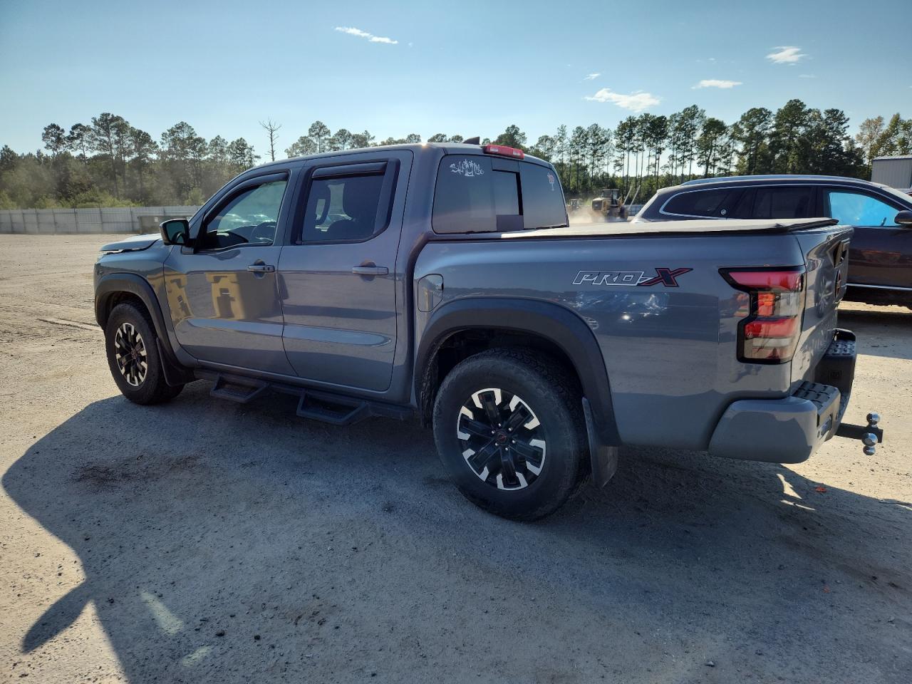 2023 Nissan Frontier S - Image 2