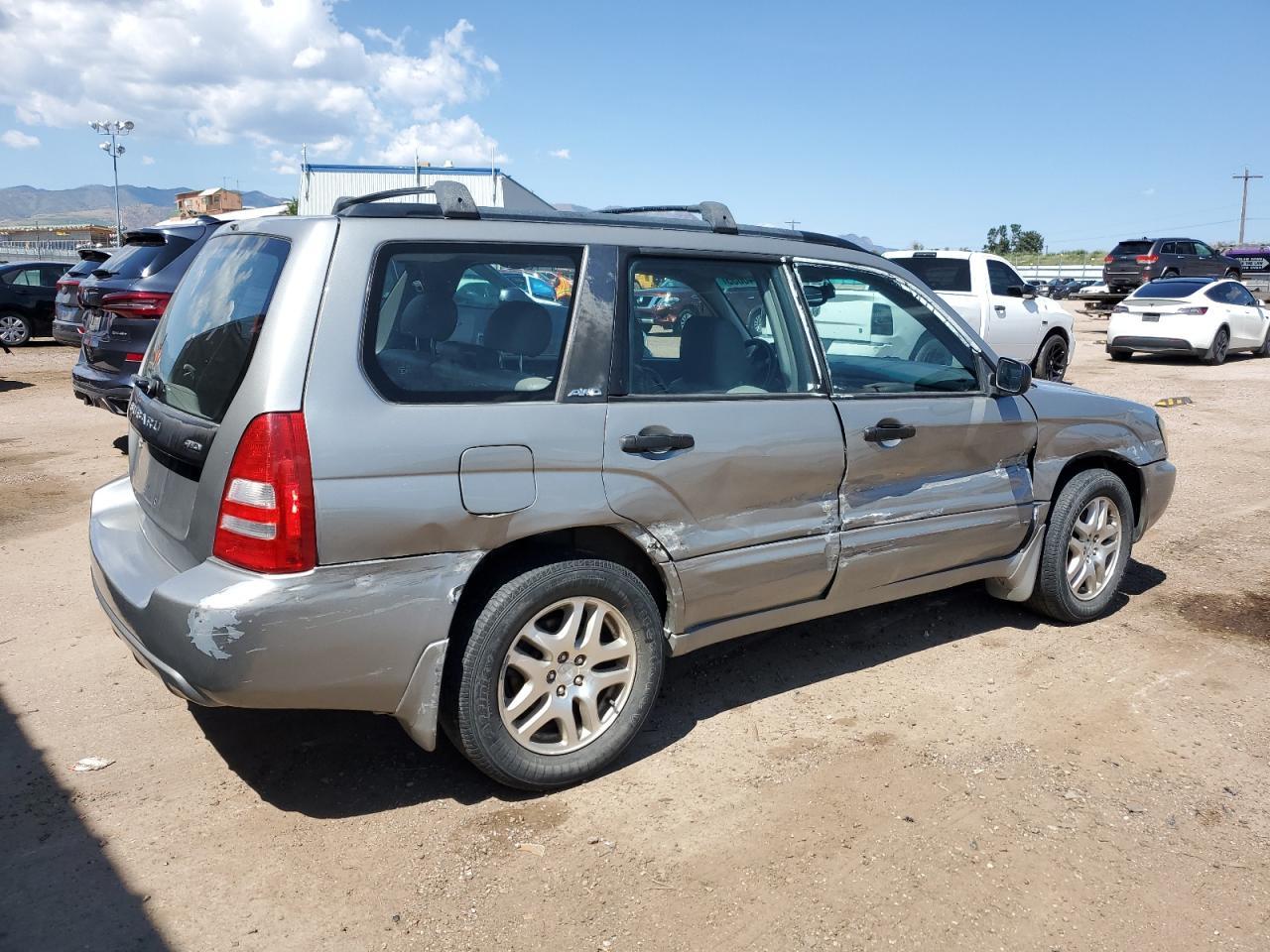 2004 Subaru Forester 2.5Xs - Фото 3