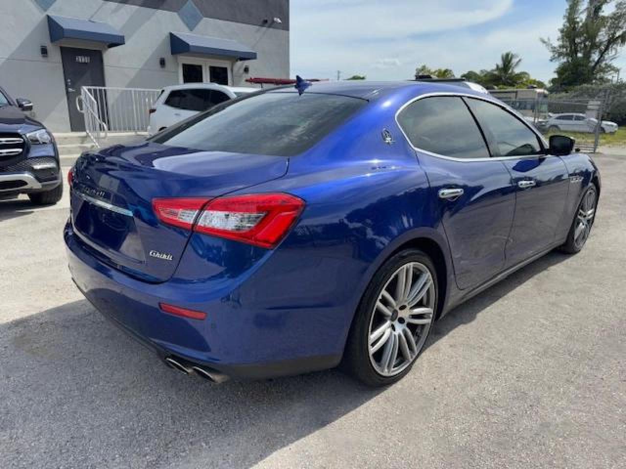 2016 Maserati Ghibli S - Image 3