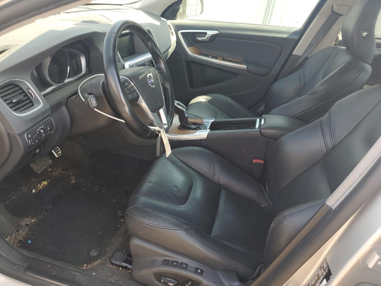 2016 Volvo S60 Premier - Image 7