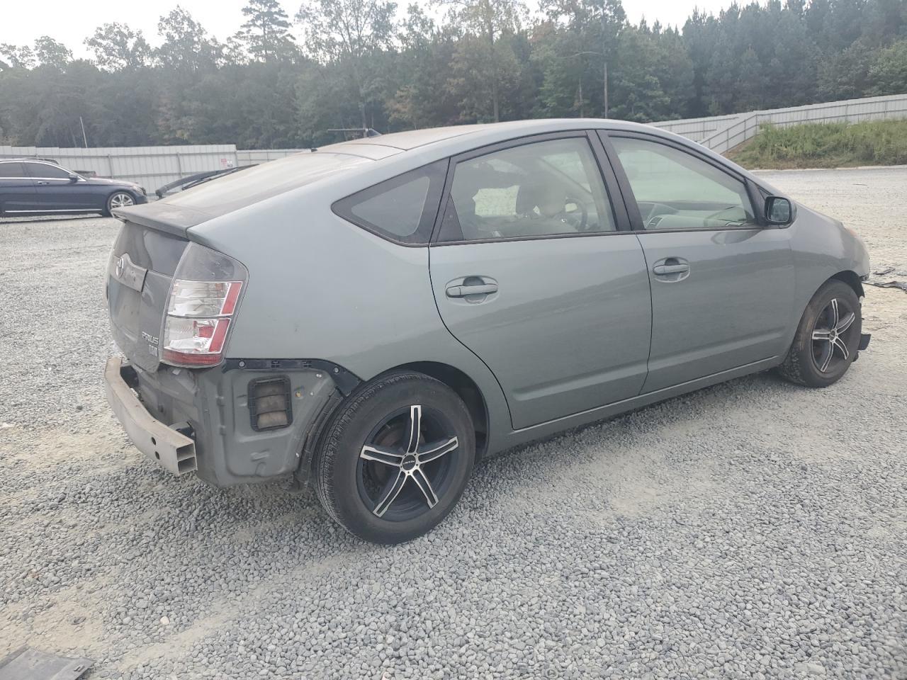 2004 Toyota Prius - Image 3