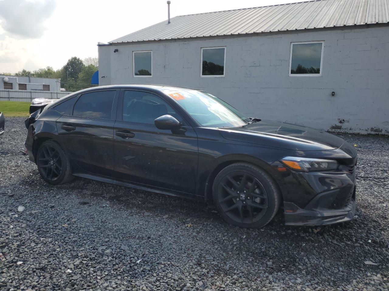 2023 Honda Civic Sport - Image 4