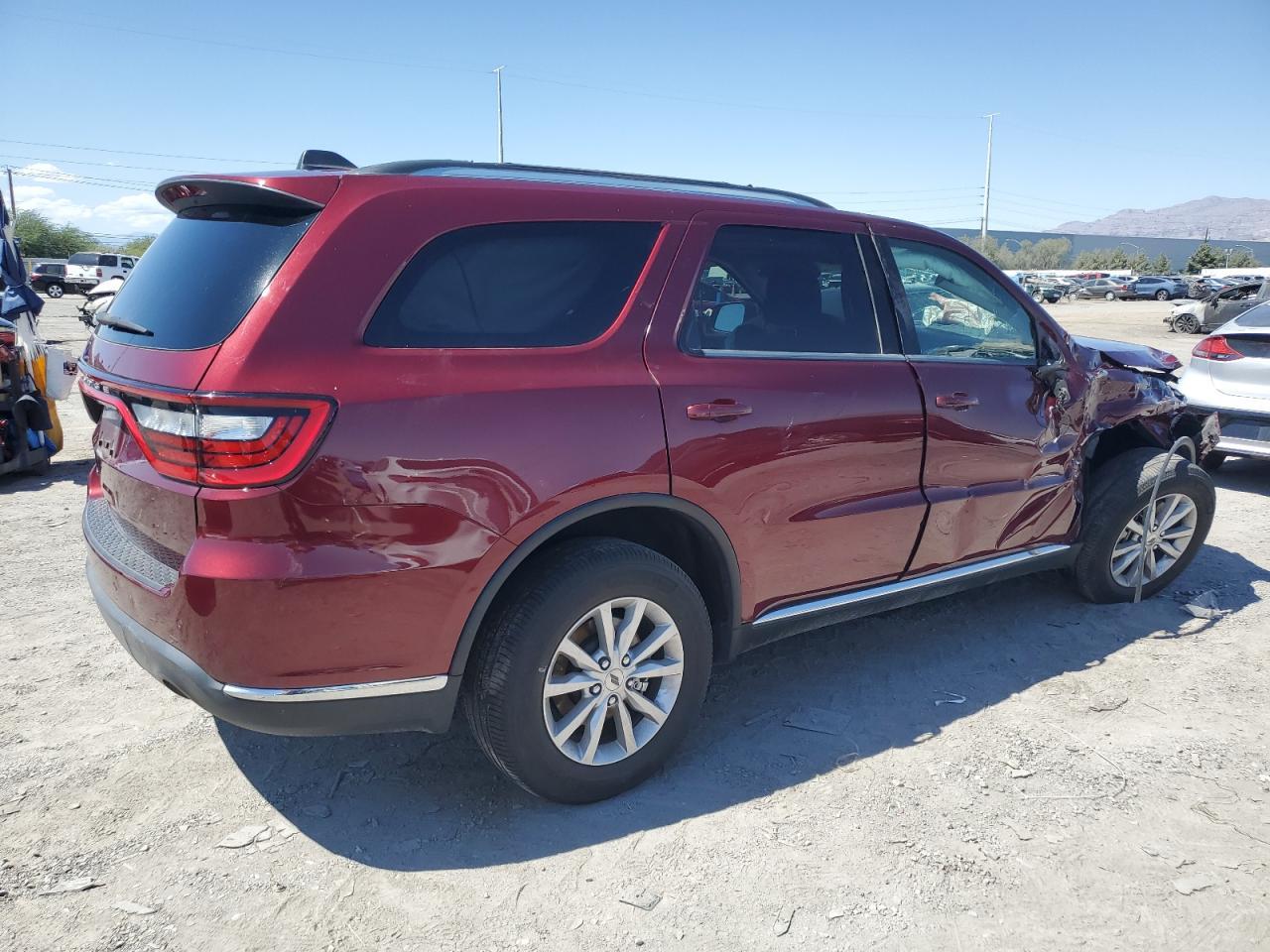 2022 Dodge Durango Sxt - Фото 3