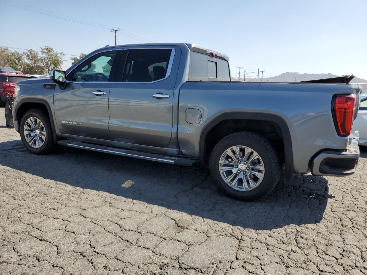 2020 GMC Sierra - Image 2