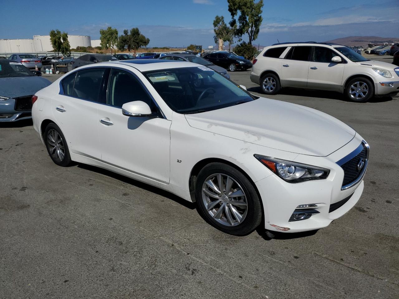 2015 Infiniti Q50 Base - Фото 4