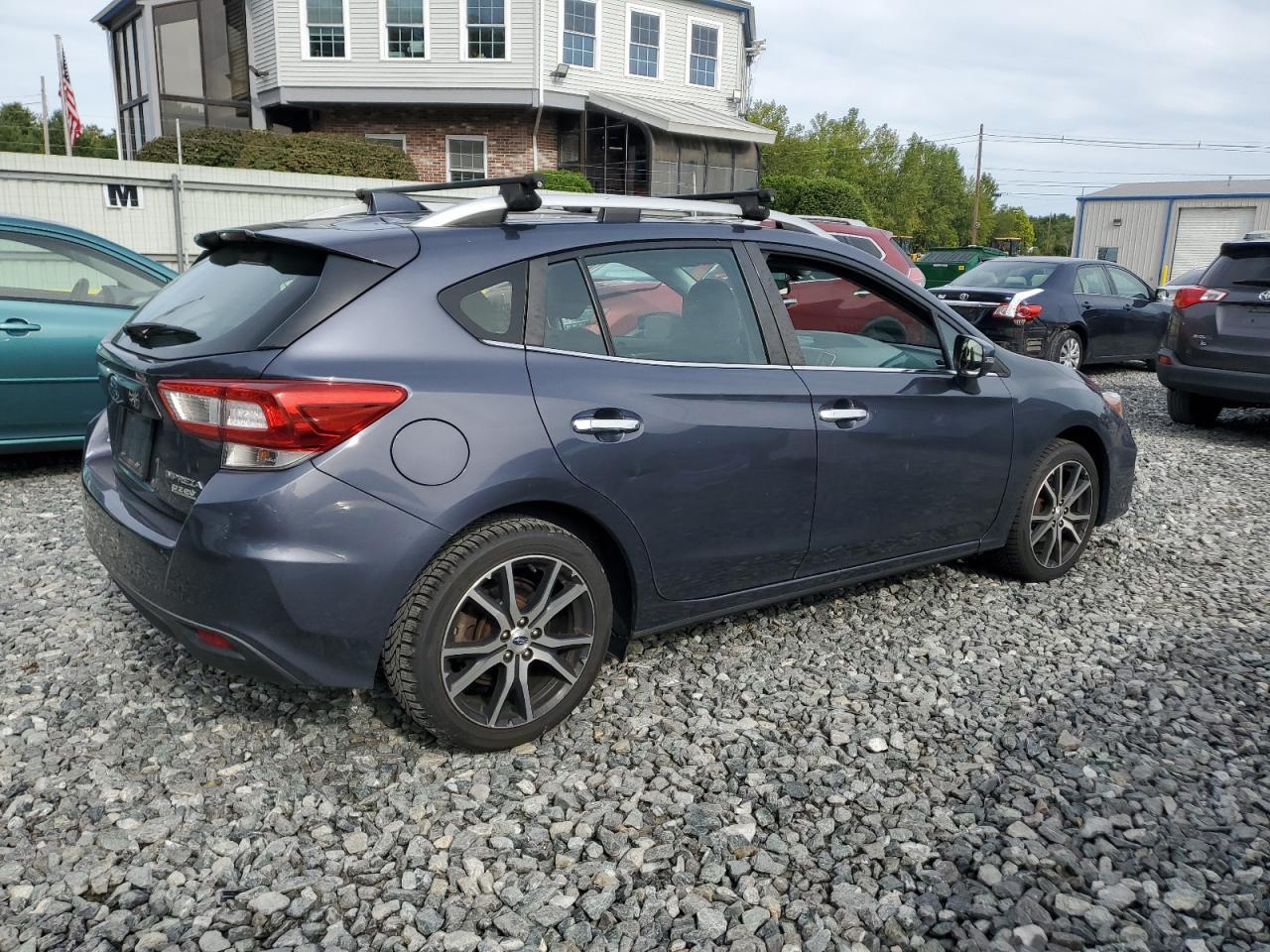 2017 Subaru Impreza Limited - Фото 3