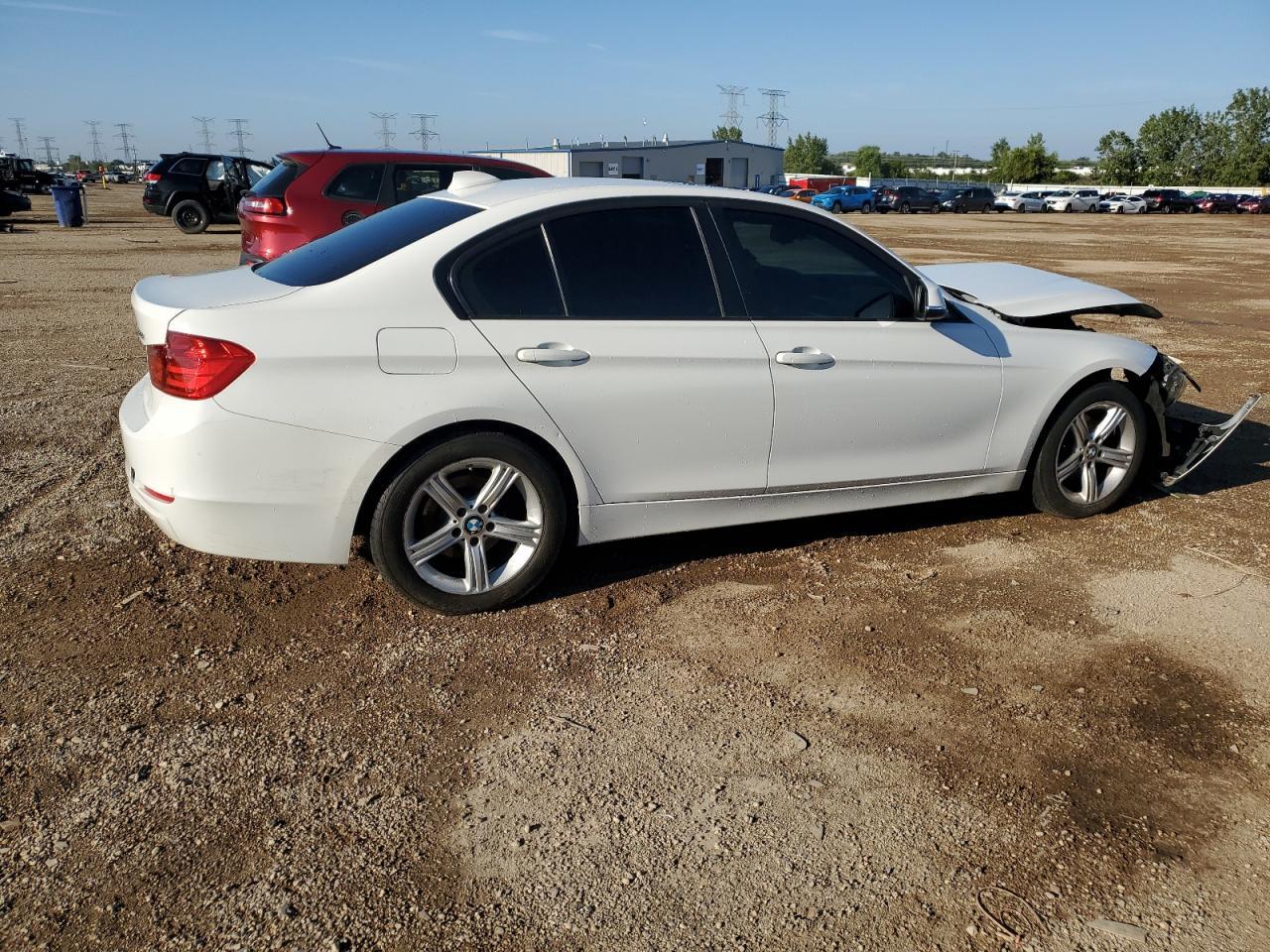 2014 BMW 328 Xi - Фото 3