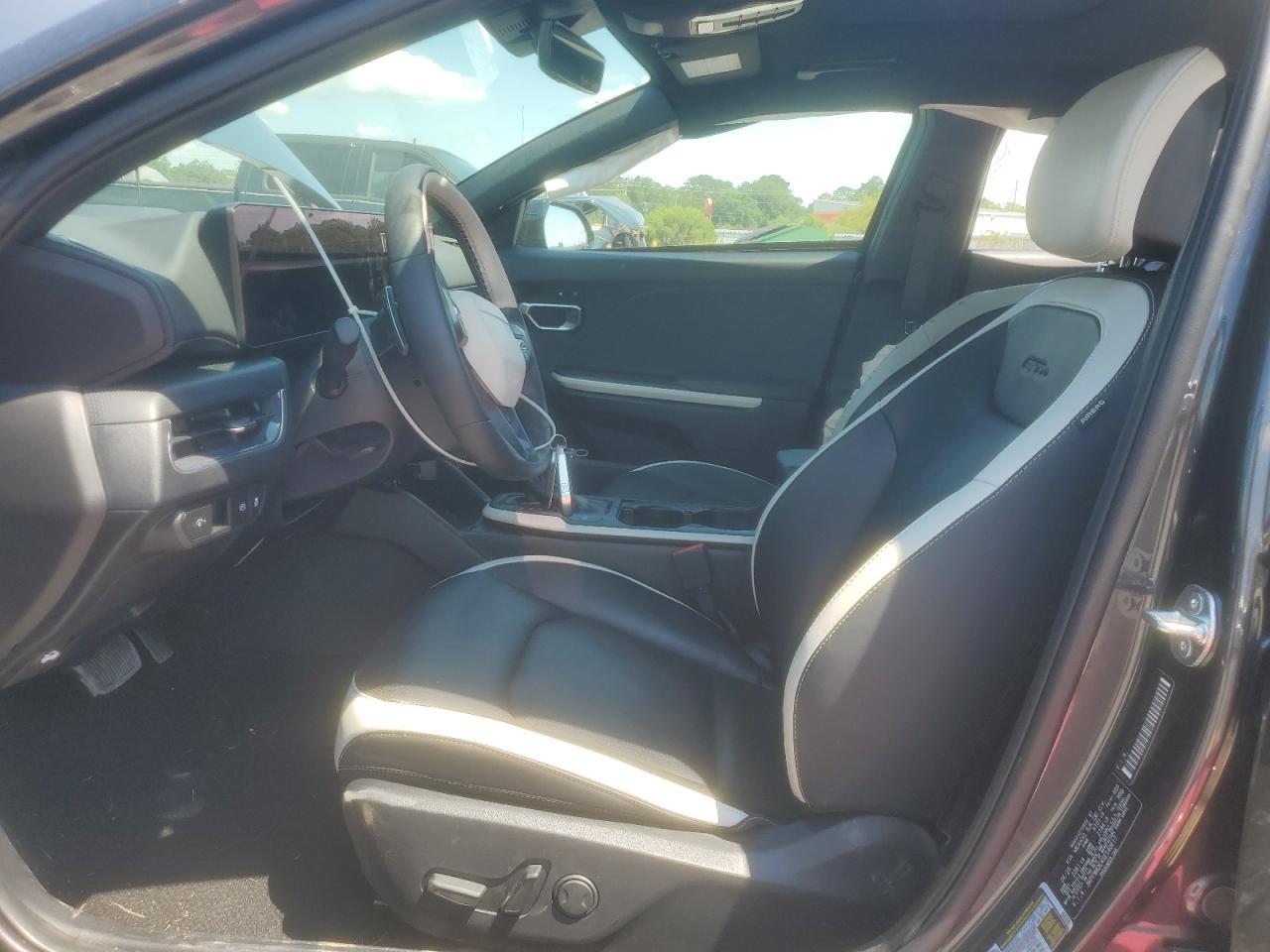 2025 Kia K4 Gt Line - Image 7