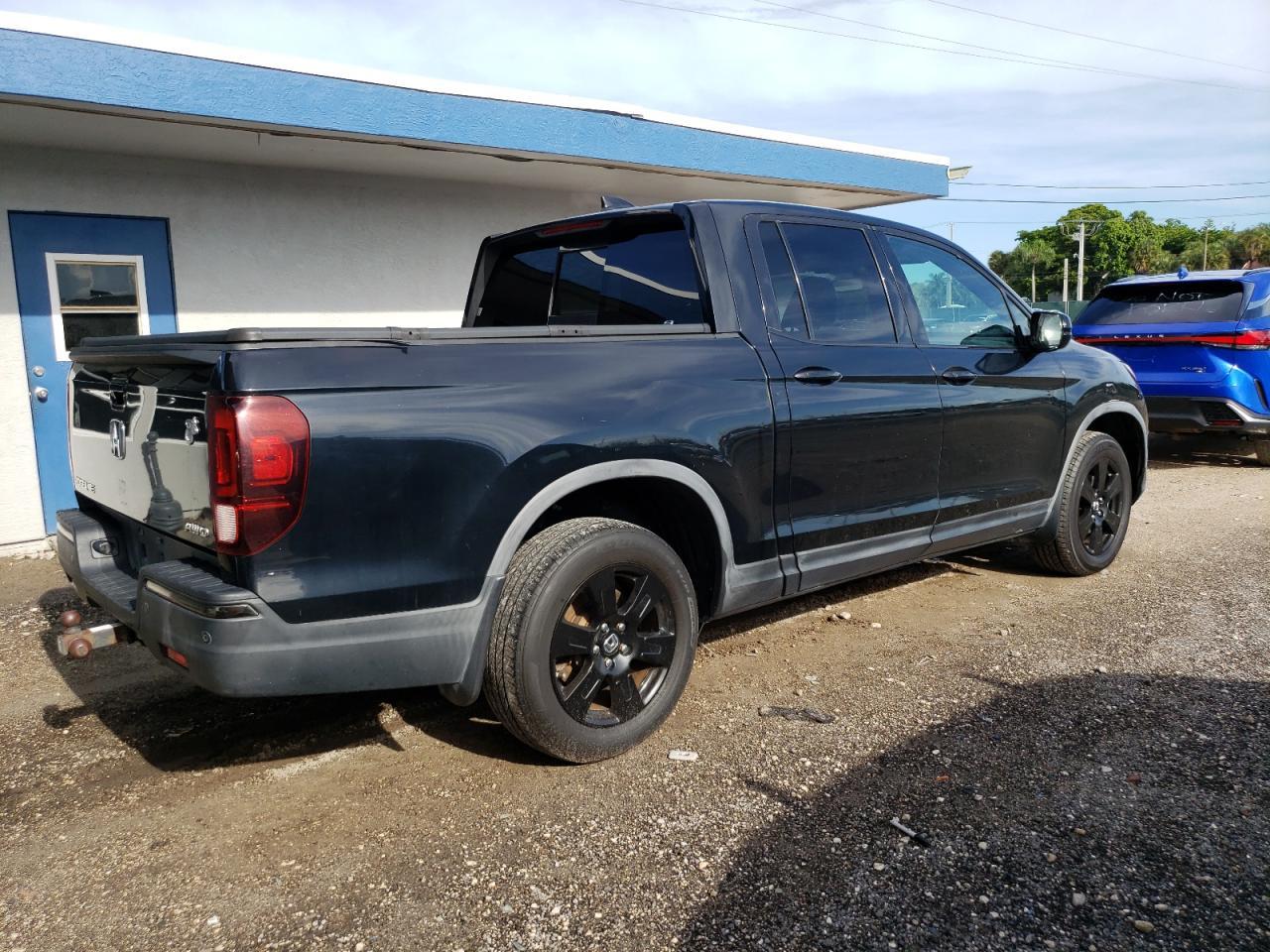 2017 Honda Ridgeline Black Edition - Фото 3