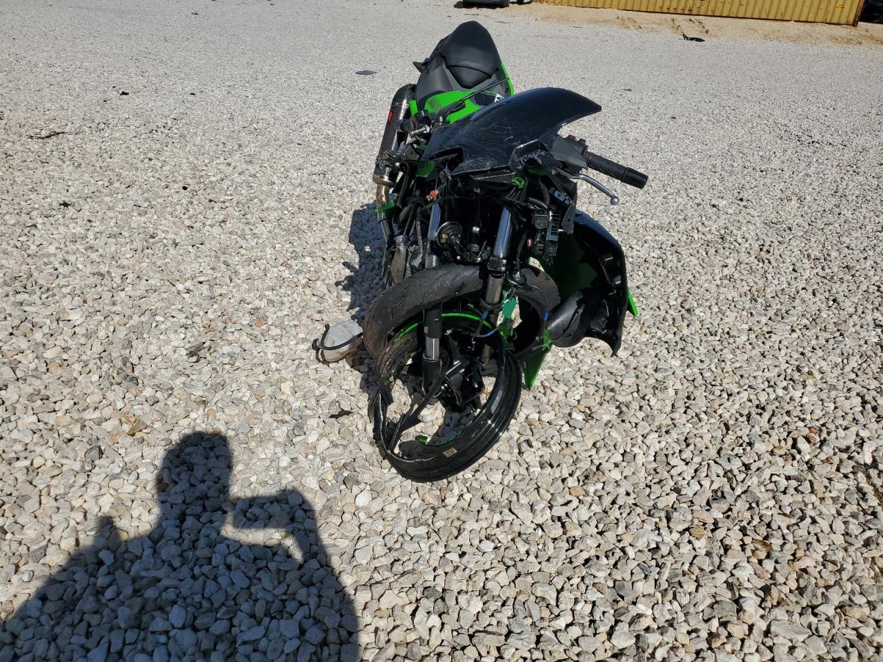 2025 Kawasaki Ex500 H - Фото 2