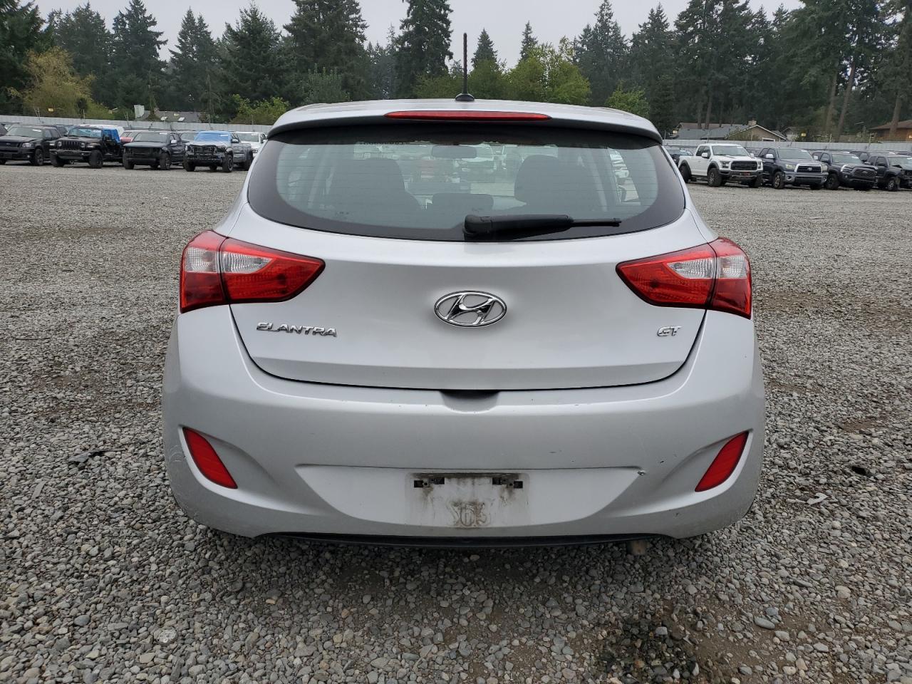 2017 Hyundai Elantra Gt - Image 6