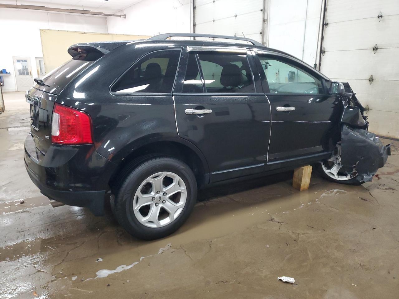 2013 Ford Edge Se - Фото 3
