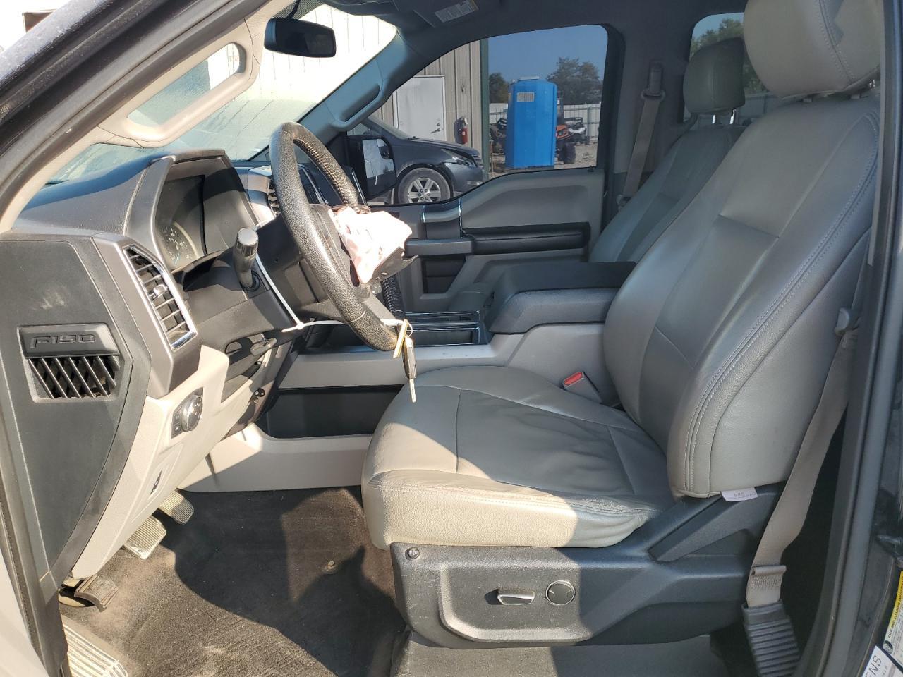 2015 Ford F150 Supercrew - Фото 7