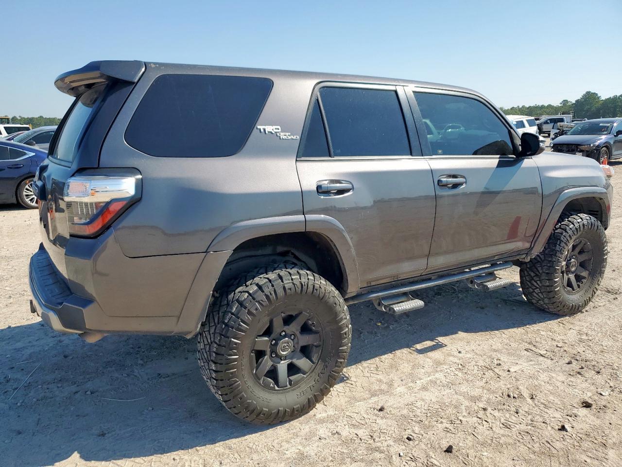 2020 Toyota 4Runner Sr5/Sr5 Premium - Фото 3