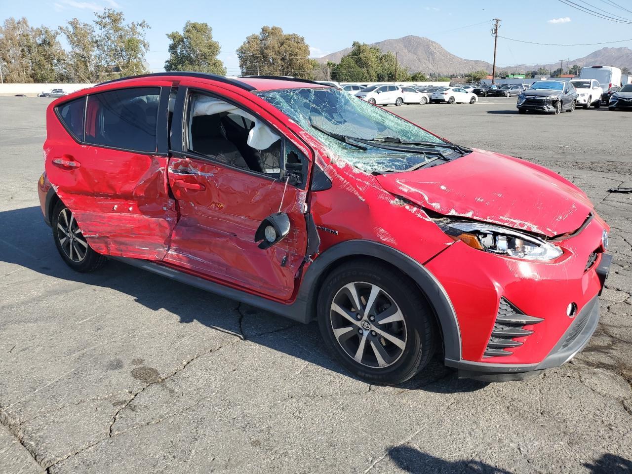 2018 Toyota Prius C - Фото 4