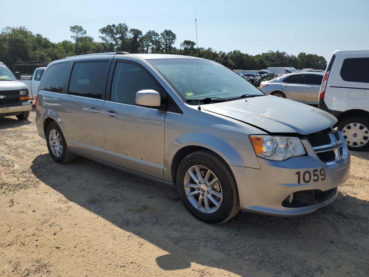 2019 Dodge Grand Caravan Sxt - Фото 4