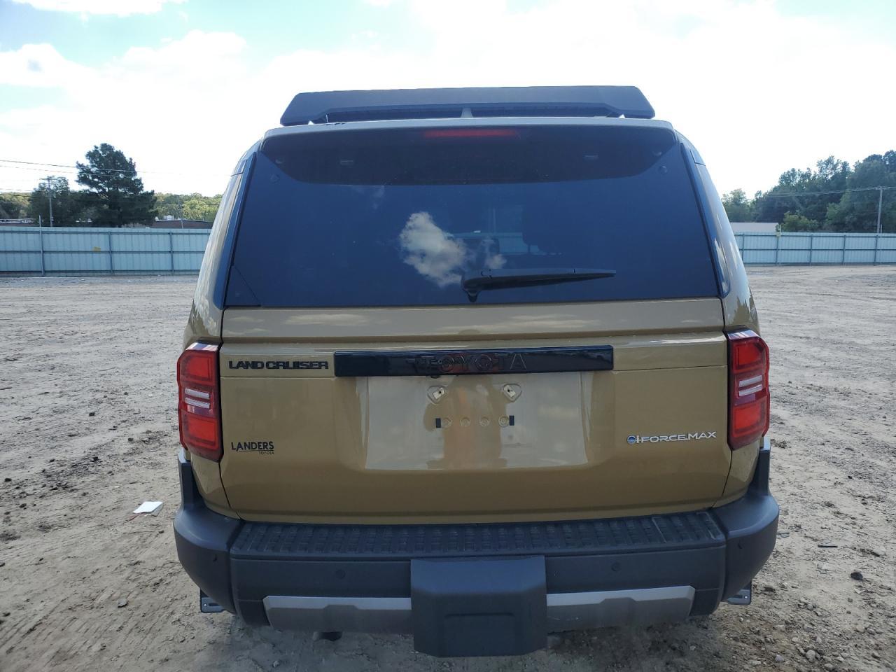 2024 Toyota Land Cruiser Base - Фото 6