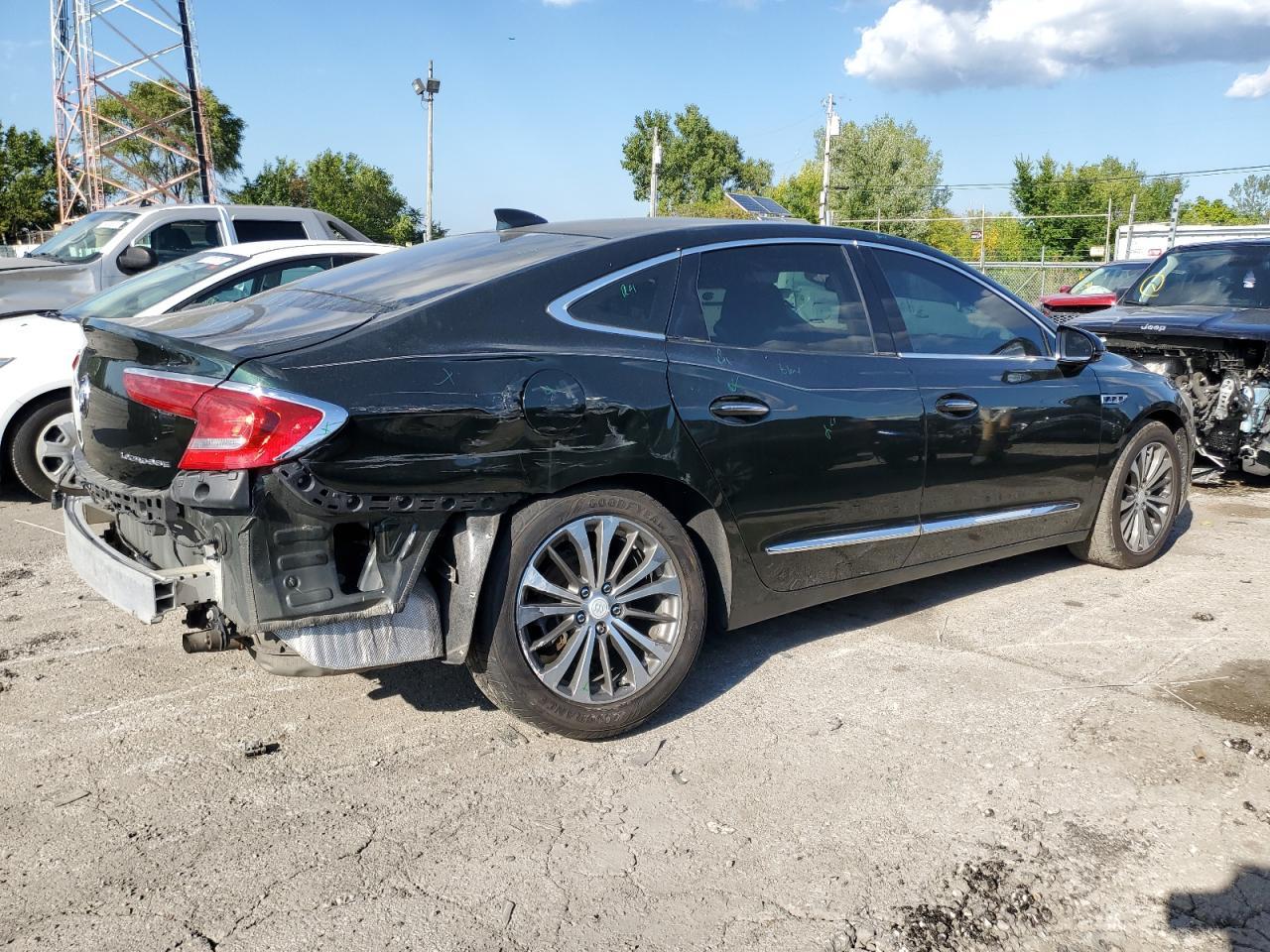 2017 Buick Lacrosse Essence - Фото 3