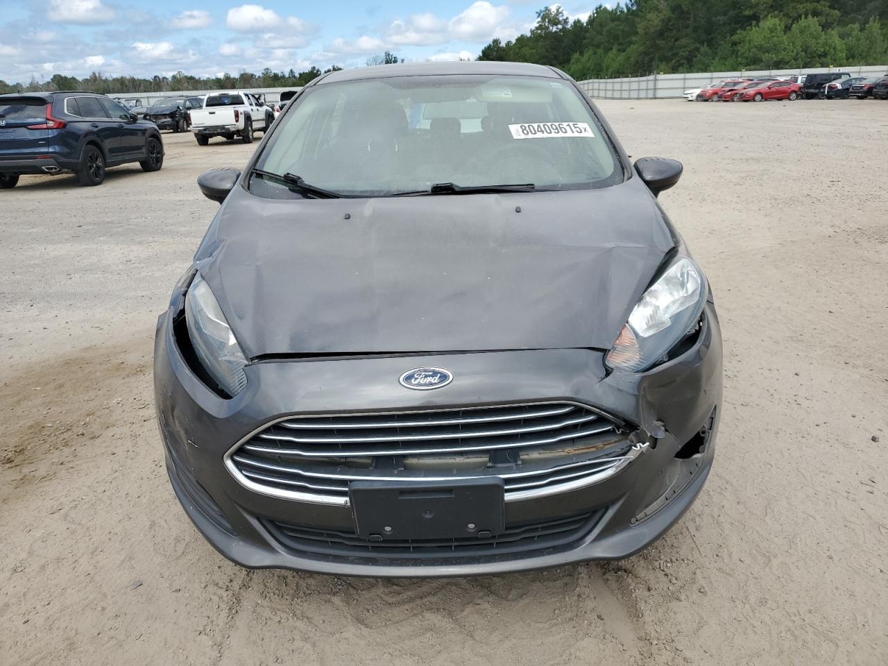 2019 Ford Fiesta Se - Image 5