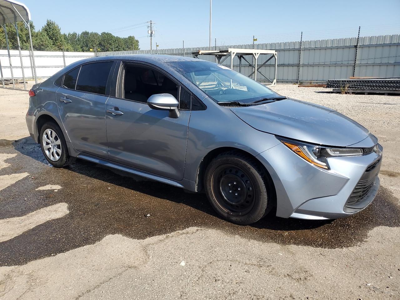 2023 Toyota Corolla Le - Image 4