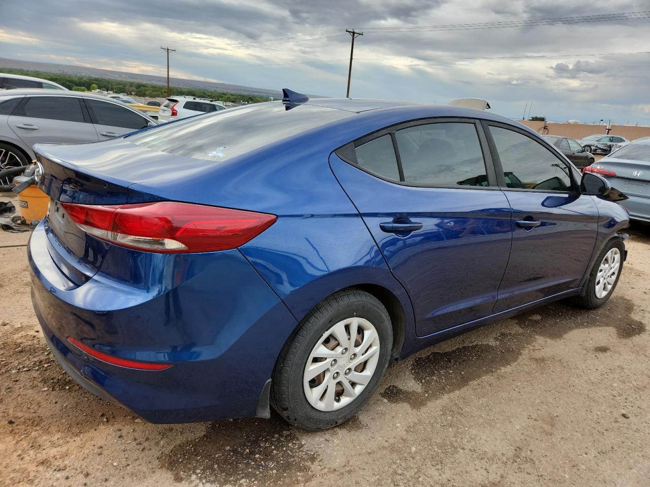 2017 Hyundai Elantra Se - Фото 3