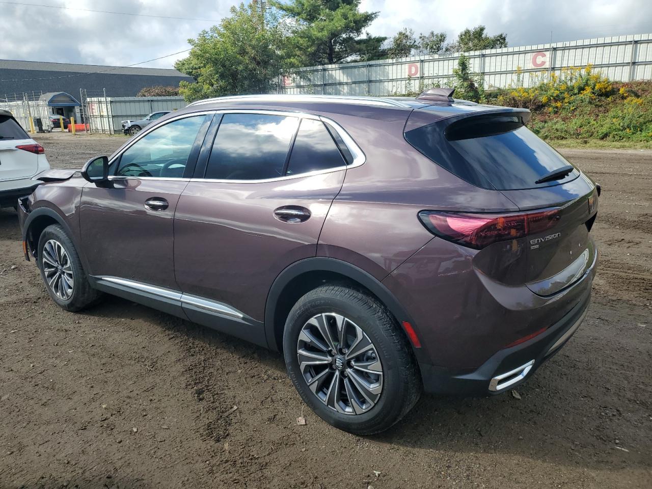 2025 Buick Envision Preferred - Фото 2