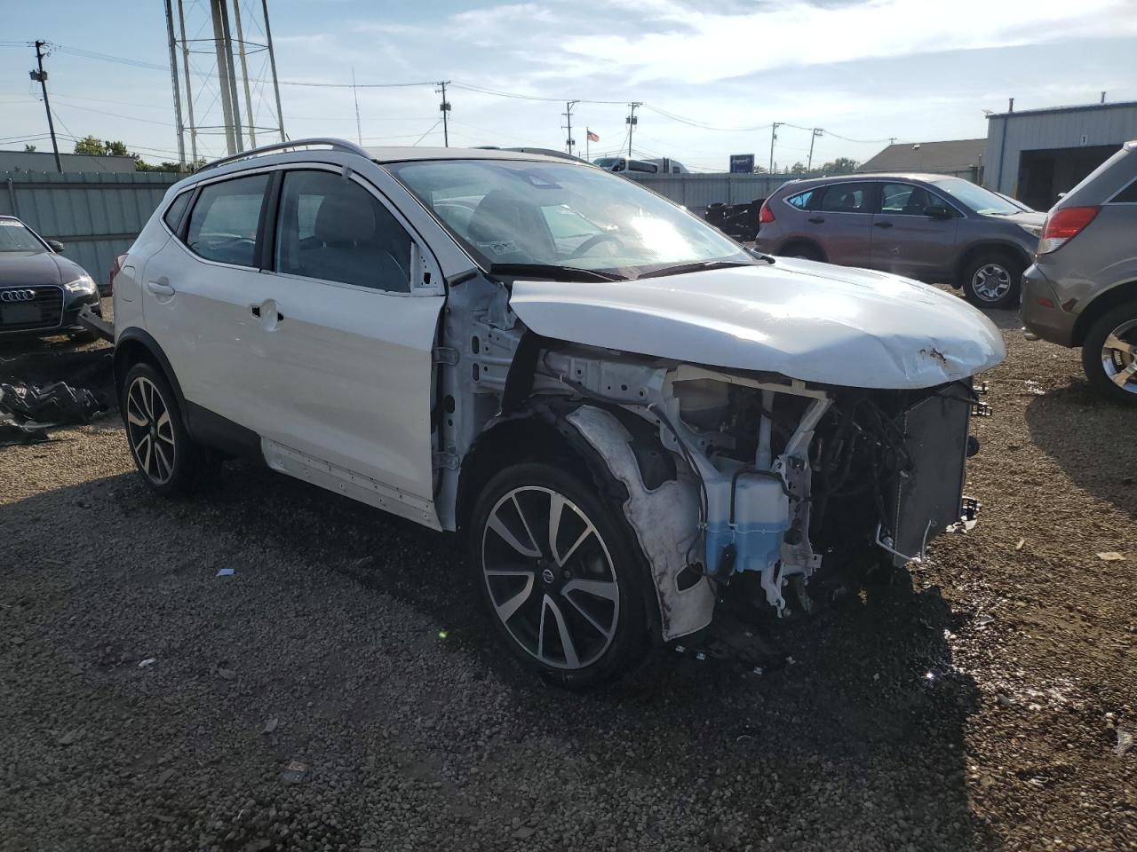 2019 Nissan Rogue Sport S - Фото 4