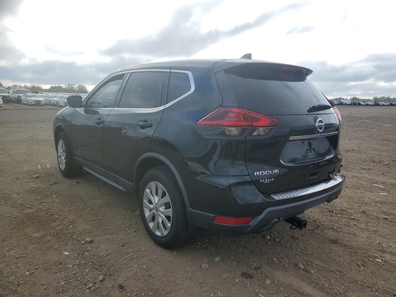 2018 Nissan Rogue S - Image 2