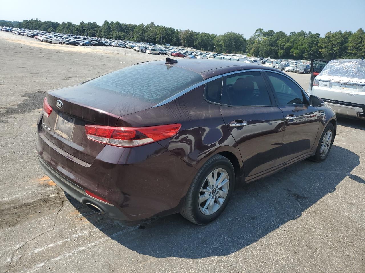 2017 Kia Optima Lx - Фото 3