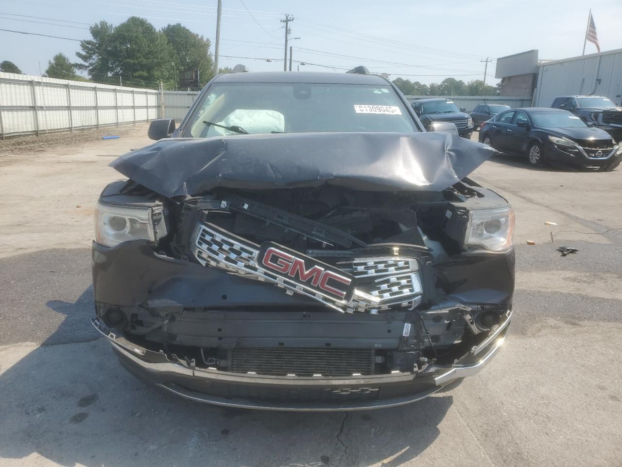 2017 GMC Acadia Denali - Image 5