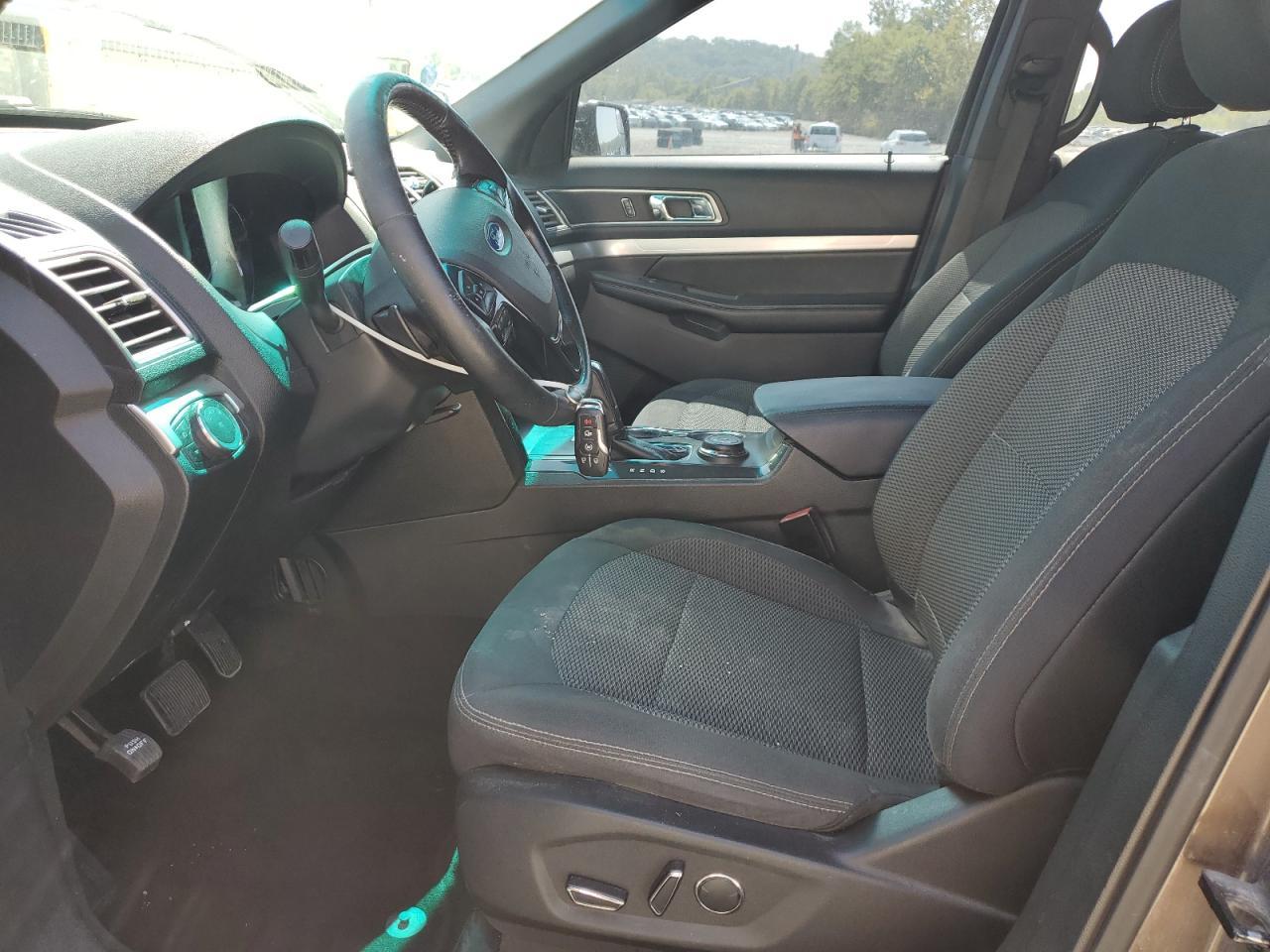 2016 Ford Explorer Xlt - Image 7