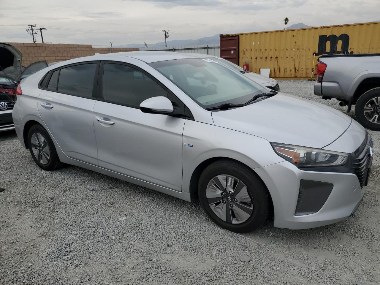 2019 Hyundai Ioniq Blue - Фото 4