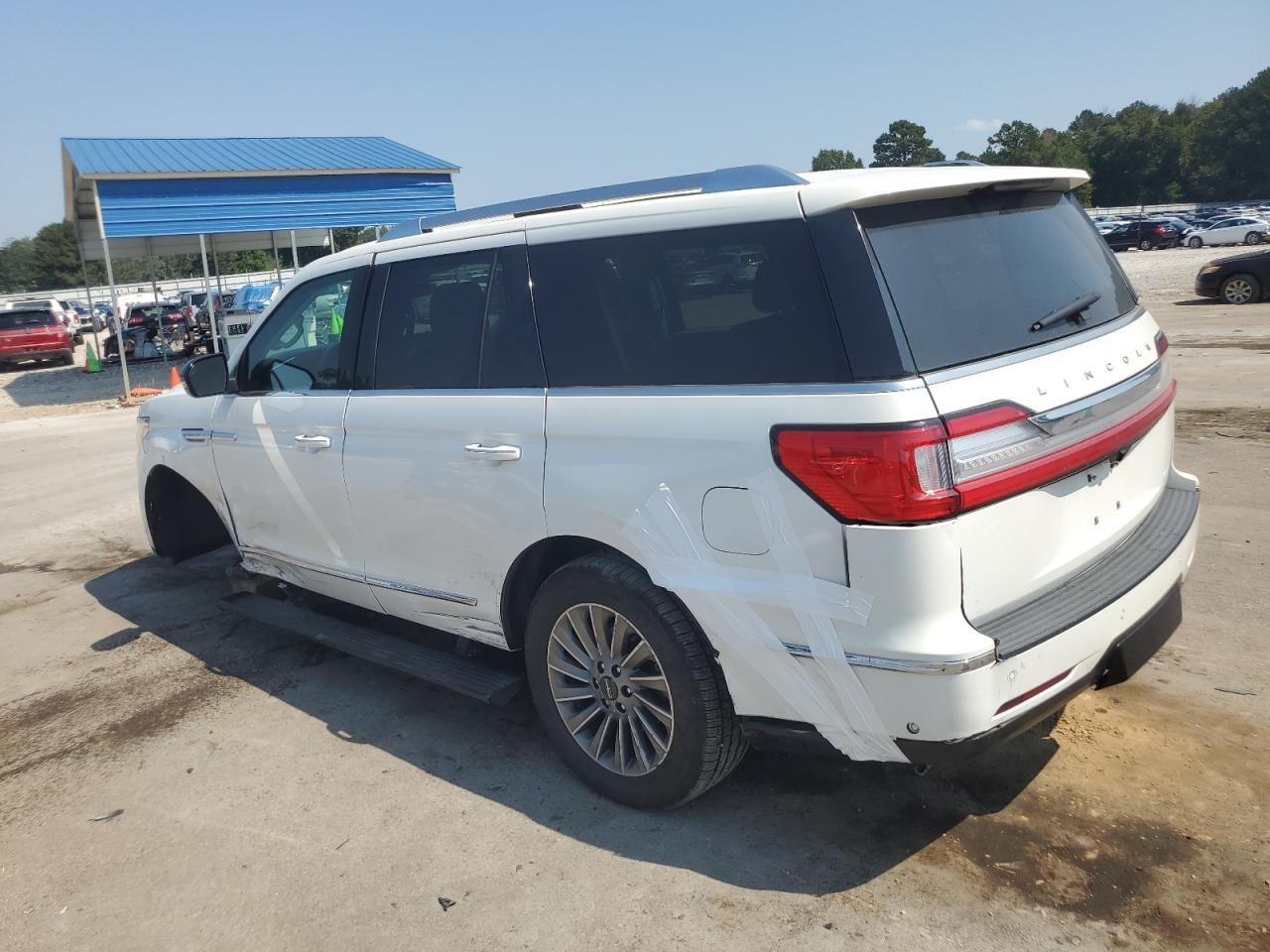 2021 Lincoln Navigator - Фото 2