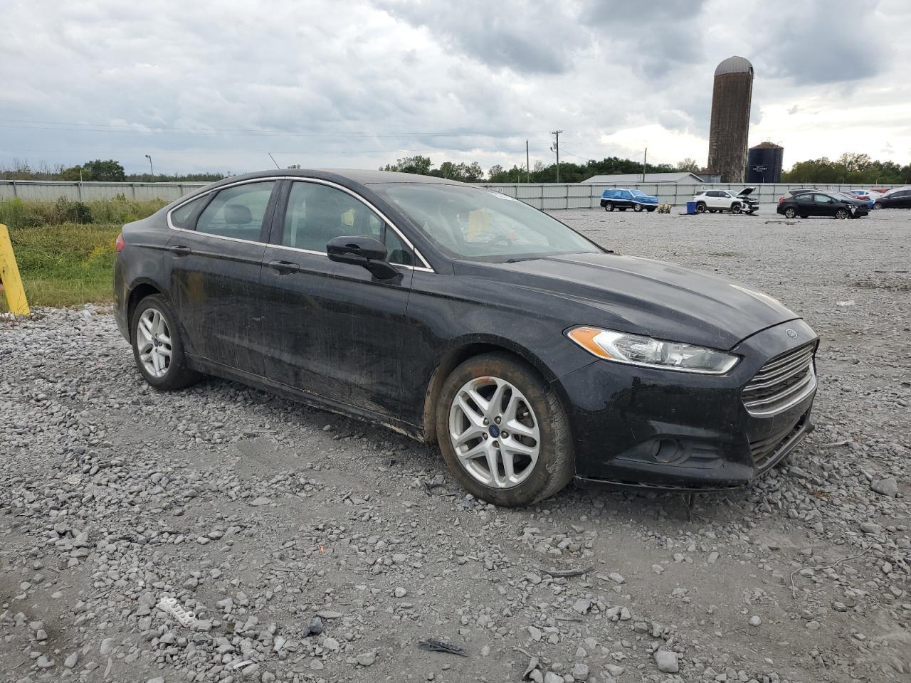 2016 Ford Fusion Se - Фото 4