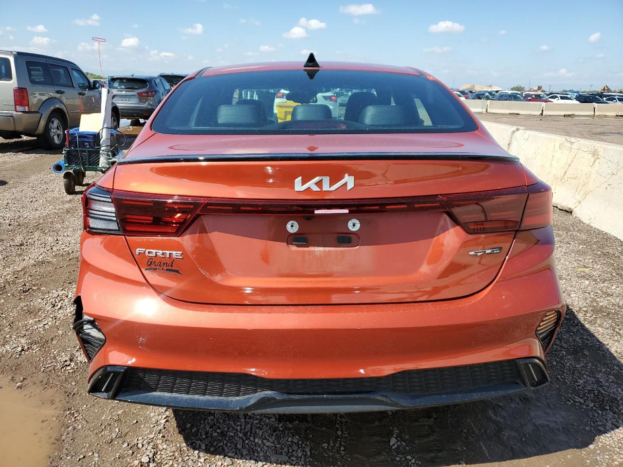 2023 Kia Forte Gt Line - Фото 6