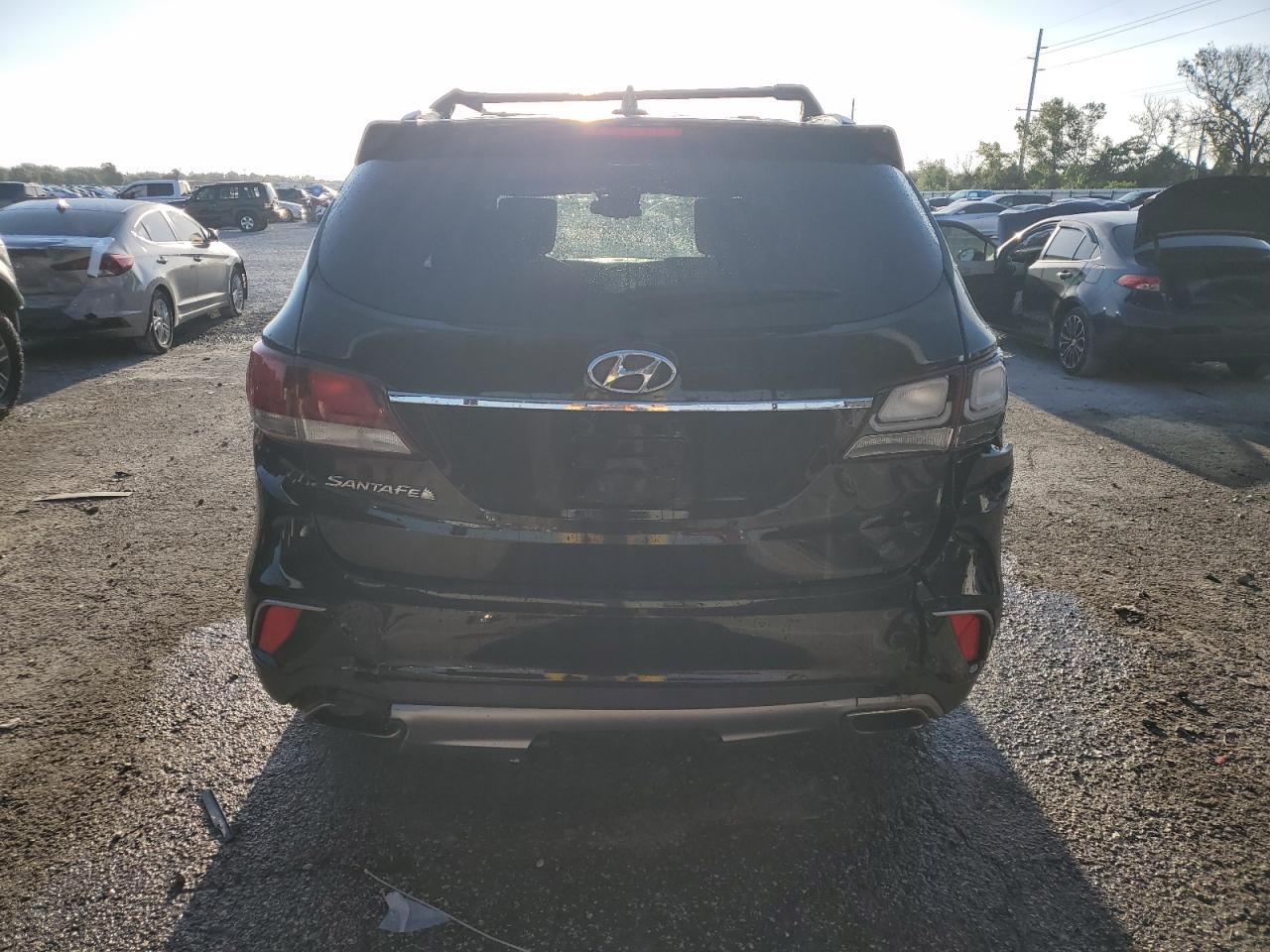2018 Hyundai Santa Fe Se - Фото 6