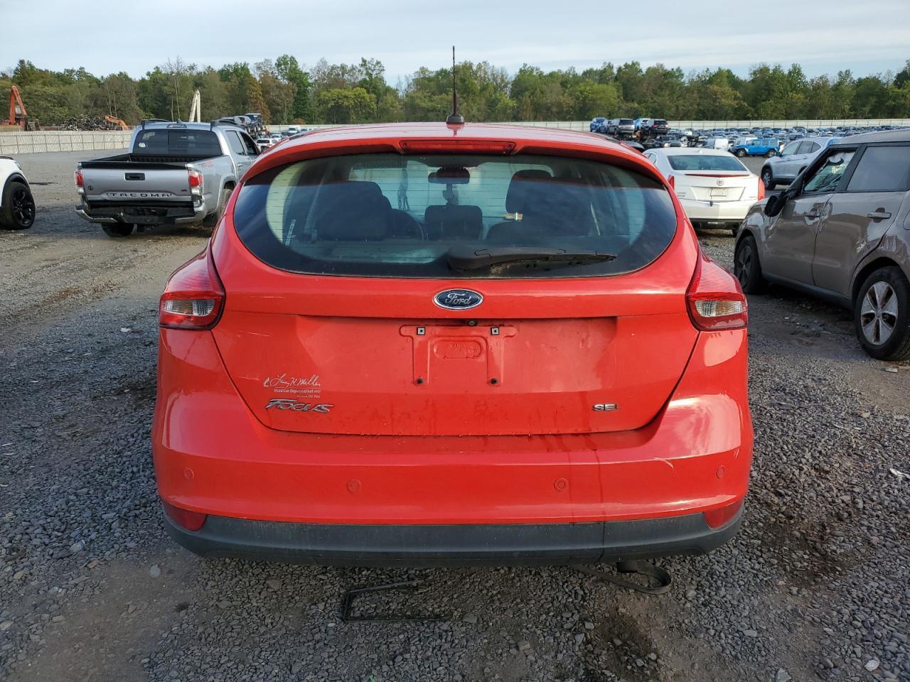 2017 Ford Focus Sel - Image 6