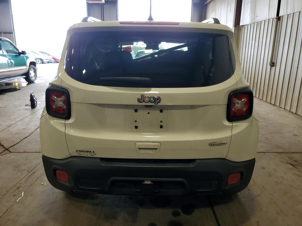 2018 Jeep Renegade Latitude - Фото 6