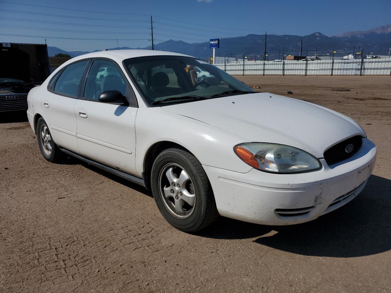 2007 Ford Taurus Se - Image 4