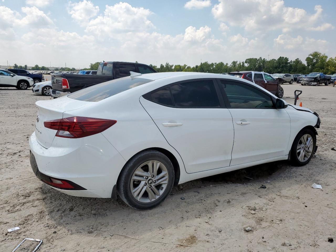 2019 Hyundai Elantra Value Edition - Image 5