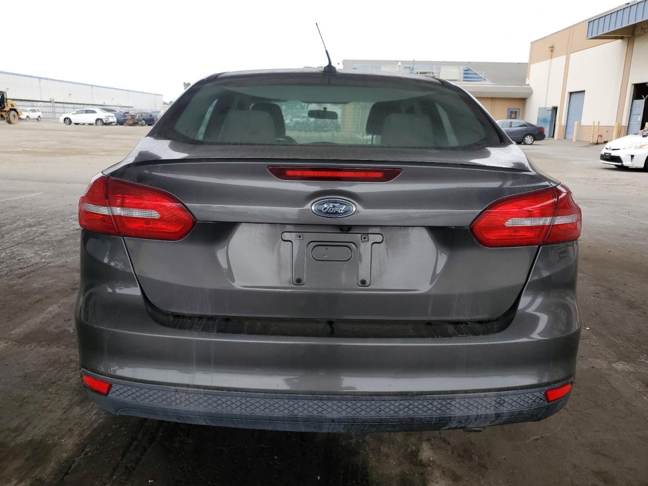 2015 Ford Focus Se - Фото 6