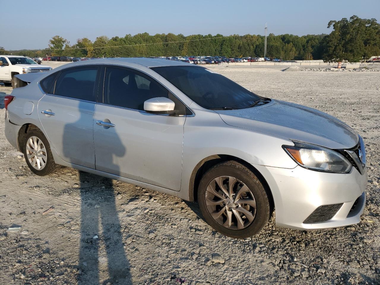 2019 Nissan Sentra S - Image 4