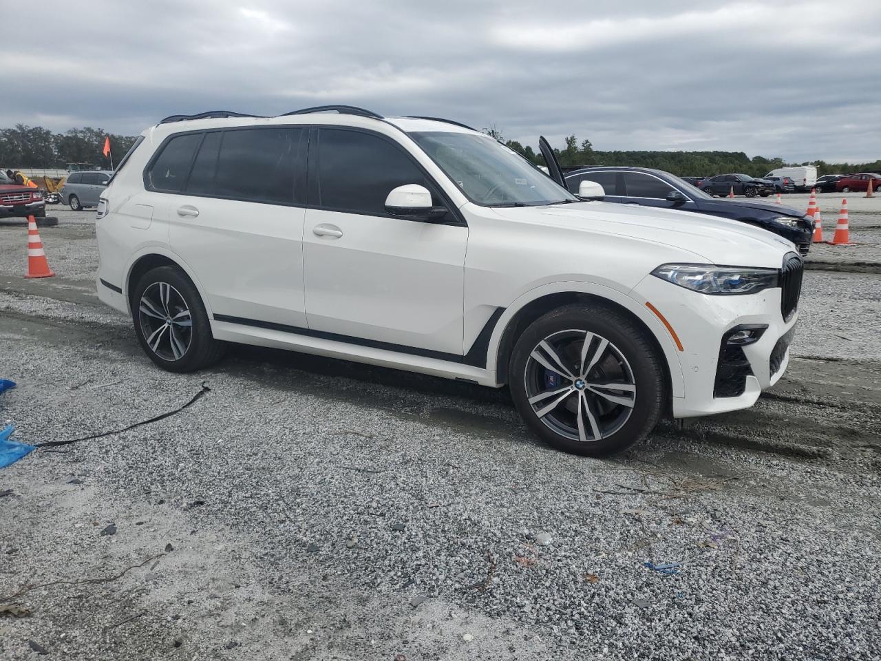 2022 BMW X7 M50I - Фото 4