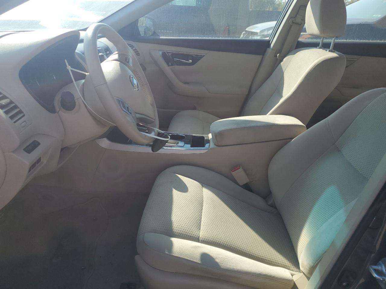2014 Nissan Altima 2.5 - Image 7