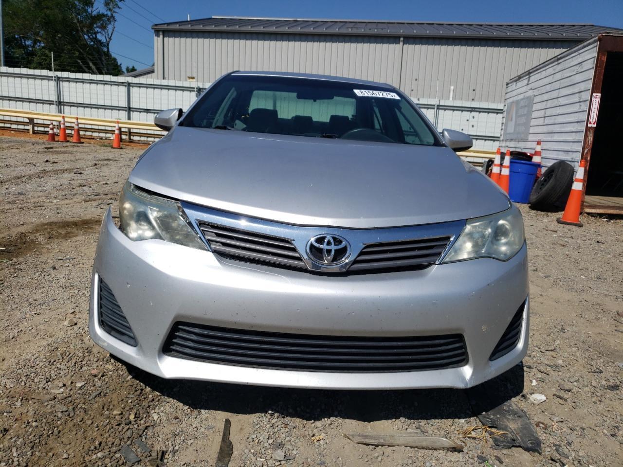 2013 Toyota Camry L - Фото 5