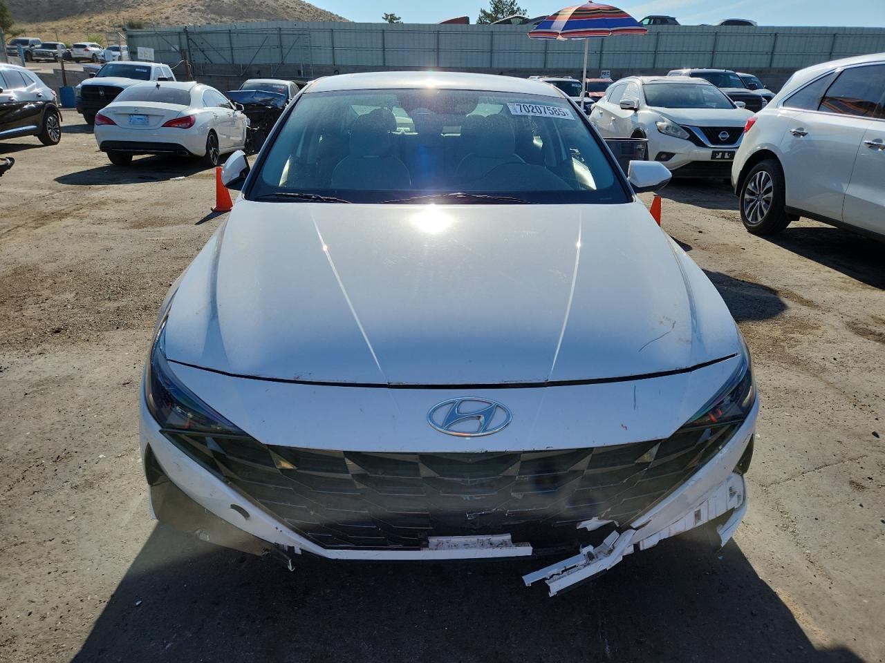 2023 Hyundai Elantra Limited - Фото 5