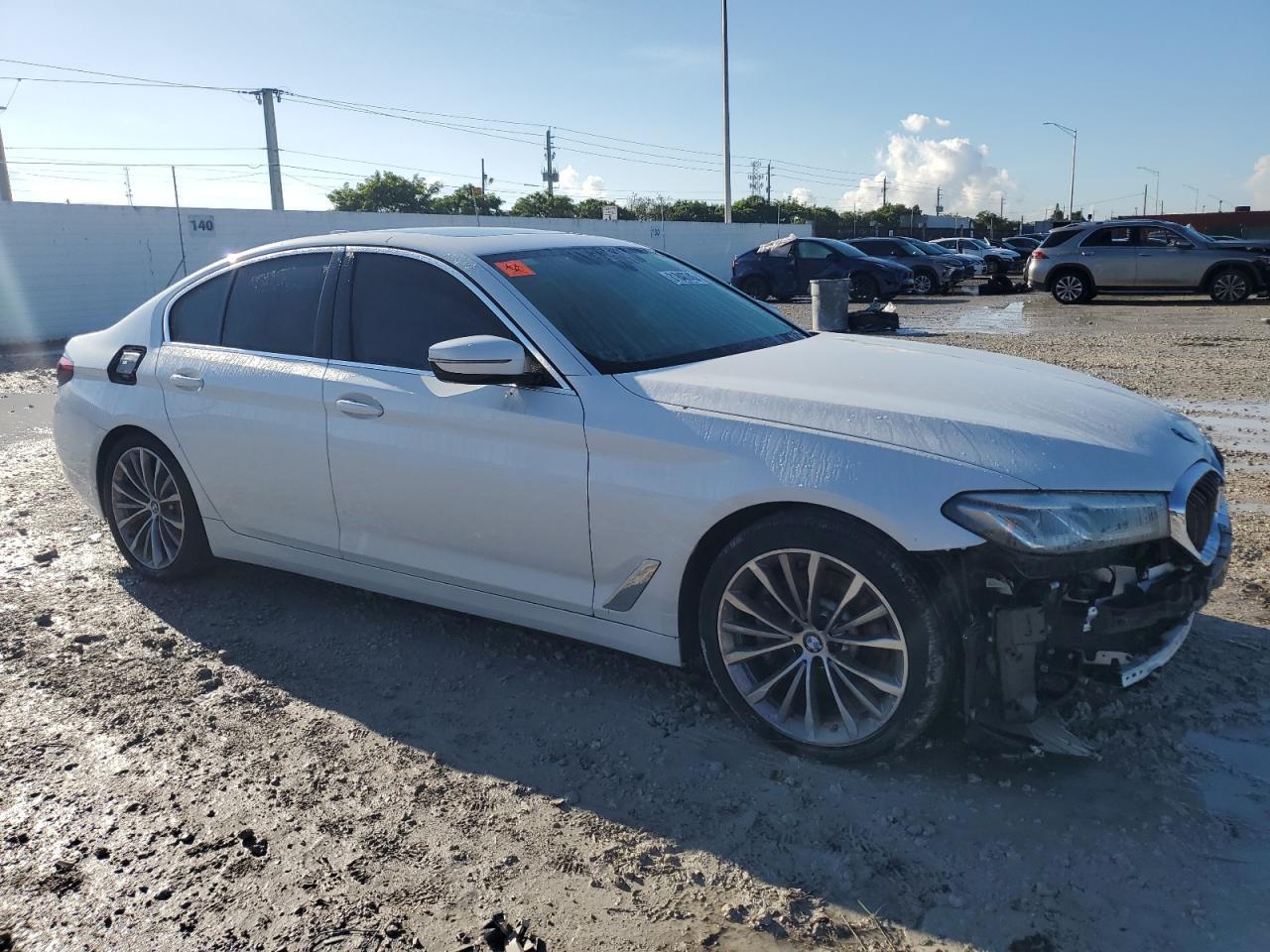 2023 BMW 530 I - Фото 4