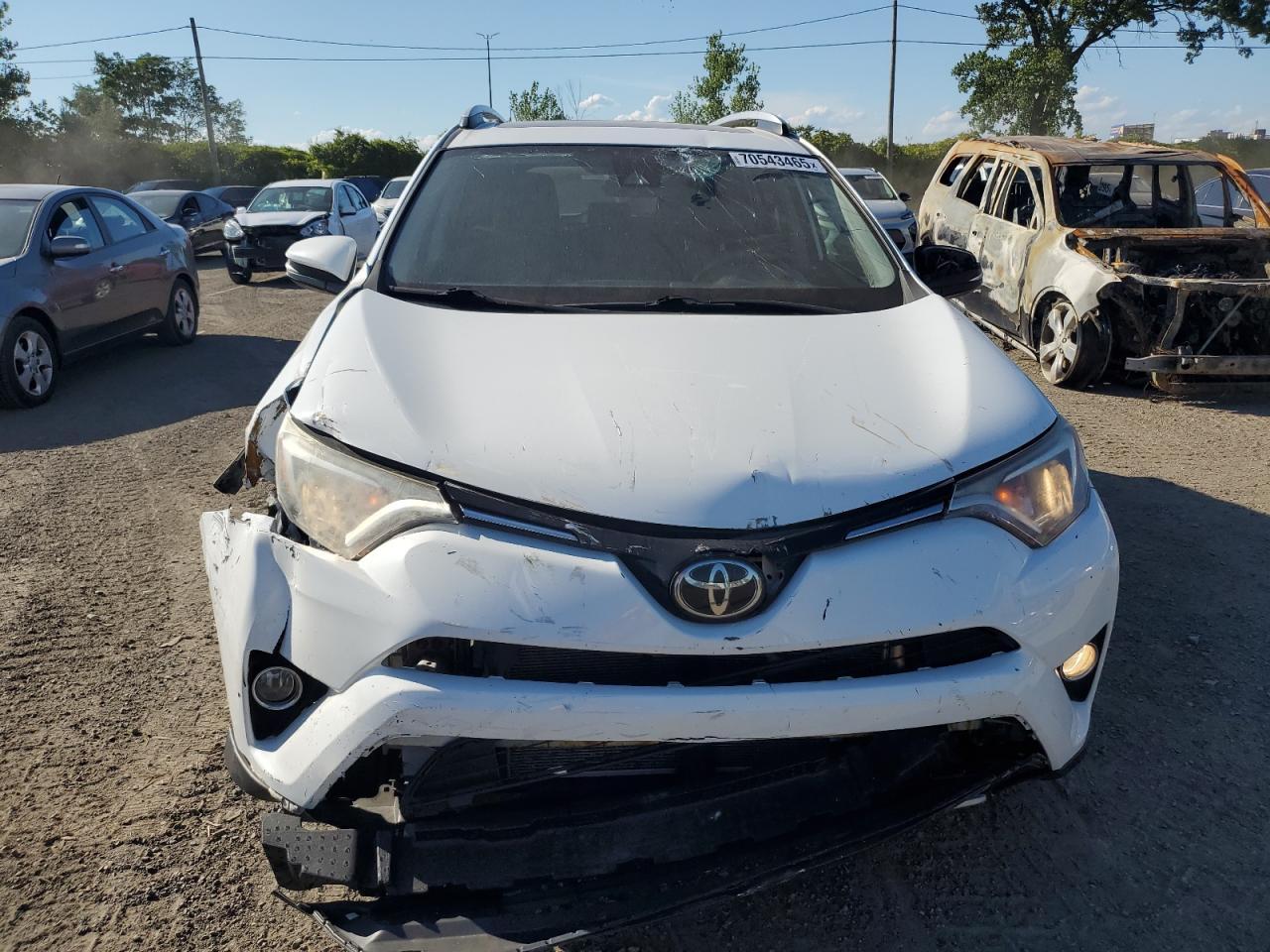 2017 Toyota Rav4 Xle - Image 5