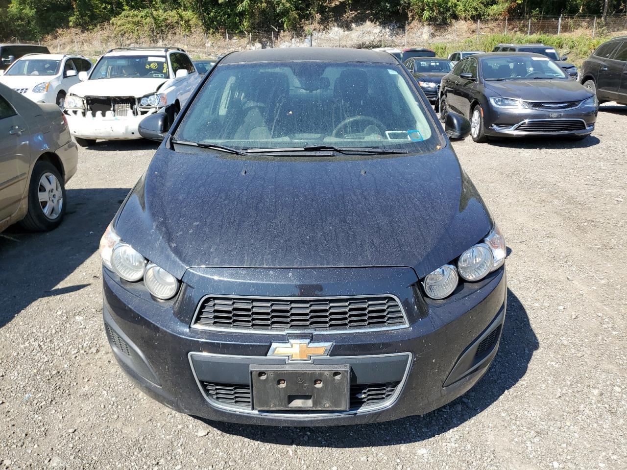 2013 Chevrolet Sonic Lt - Image 5