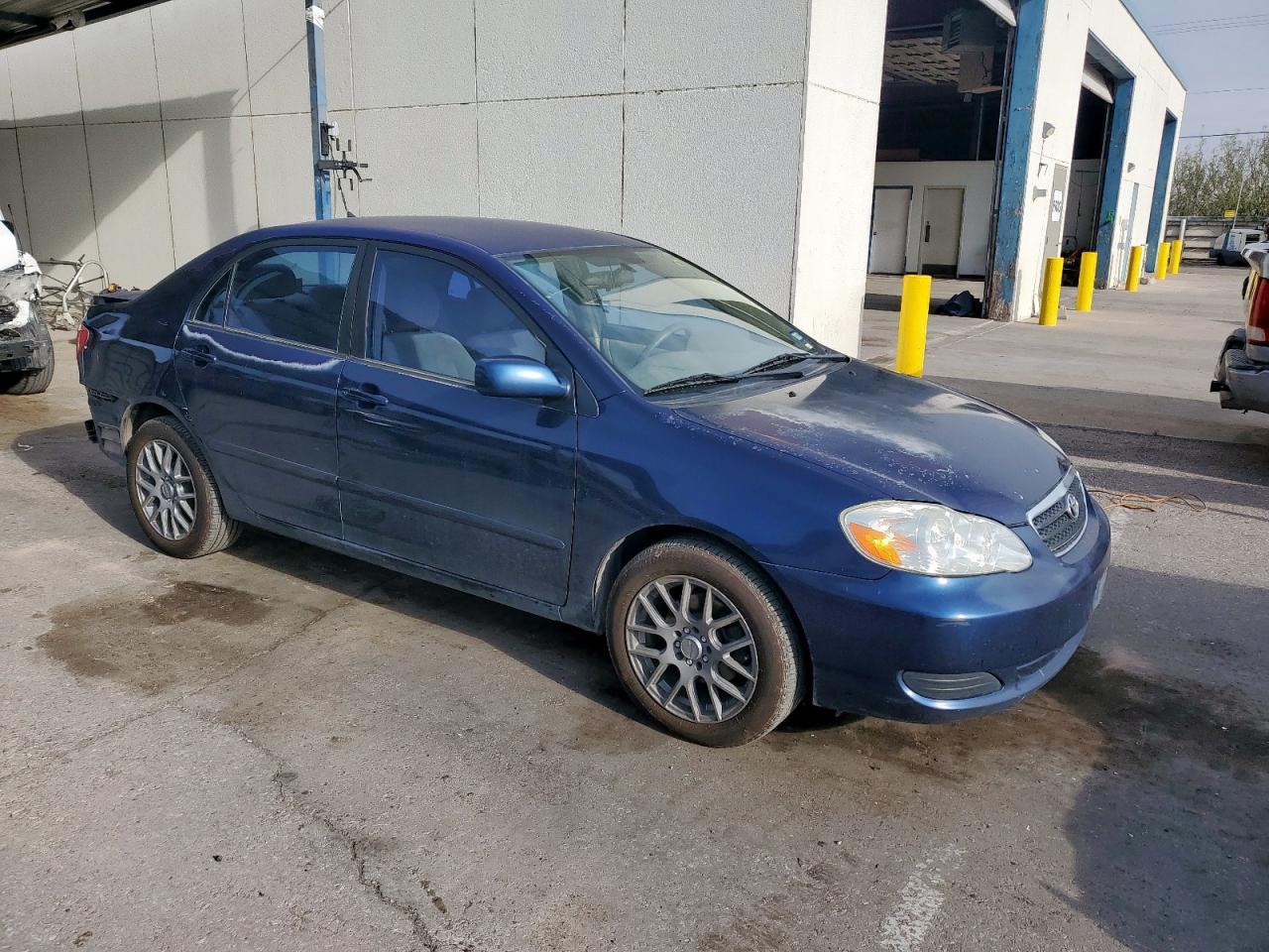 2005 Toyota Corolla Ce - Image 4